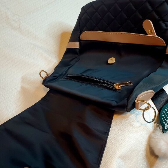 Backpack 🎒 - Picture 8 of 11